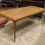 385 4165 COFFEE TABLE